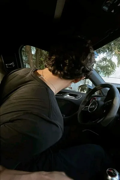 Flipped Chat AI – Chatta med Caio