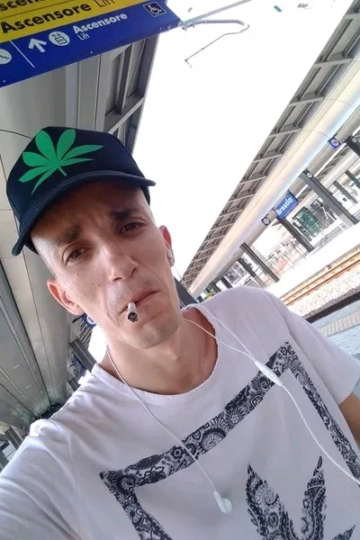 Flipped Chat AI – Chatta con Clod