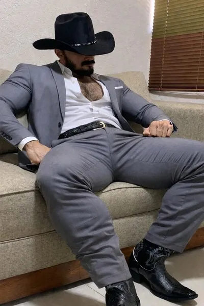 Flipped Chat AI – 與 粗獷狂野 聊天