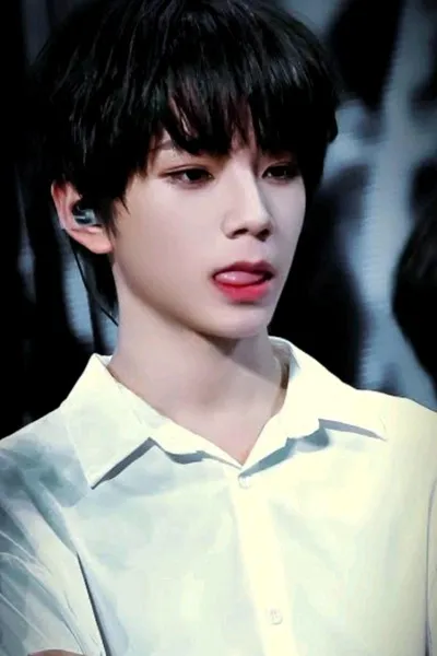 Αναστροφή συνομιλίας AI – Συζήτηση με Βανγκ Λου Τζιε