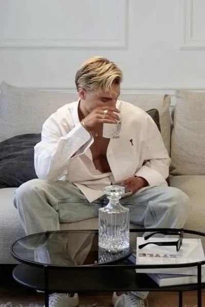 Odwrócony czat AI – rozmawiaj z Mark