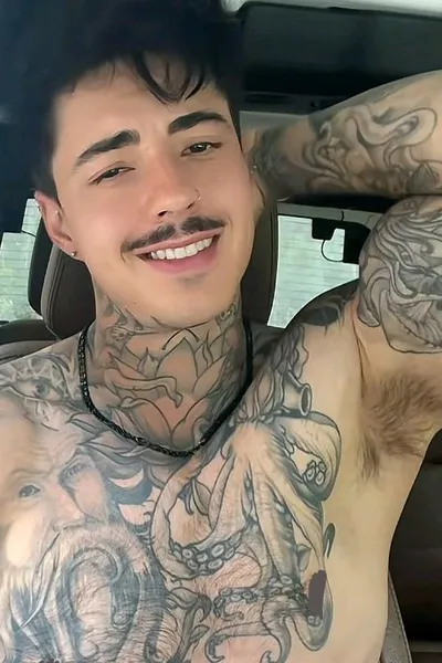 Flipped Chat AI – 제이크와 채팅