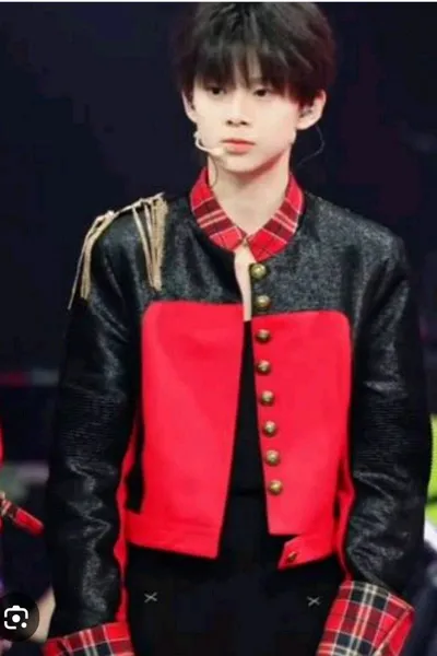 Flipped Chat AI – Chat cu Trần Tư Hãn