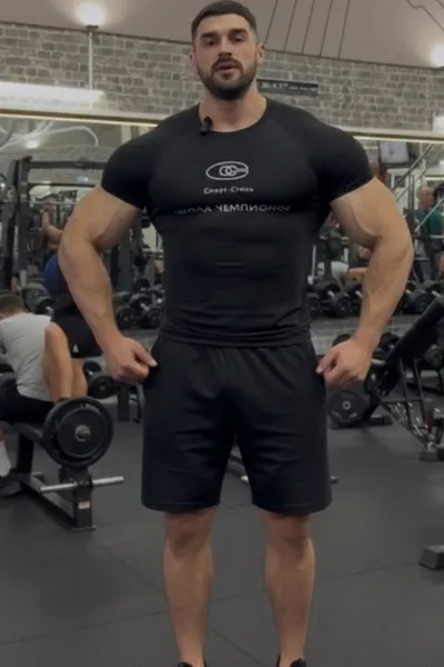 Flipped Chat AI – แชทกับ ดิมิทรี