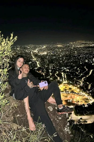 Flipped Chat AI – razgovarajte s Trgovac drogom