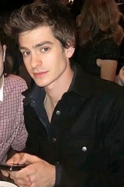 Flipped Chat AI – Csevegés Andrew Garfield