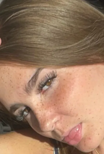 Flipped Chat AI – Чат с Лиз