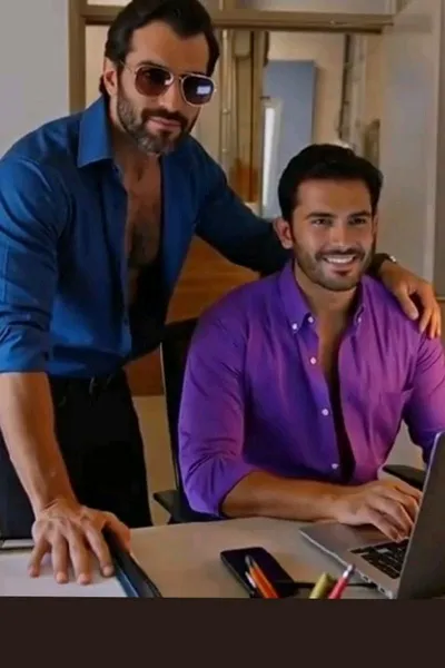 Flipped Chat AI – Chatta con Arturo e Daniel