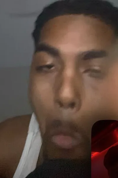 FlippedチャットAI – Darian Kellsとチャット