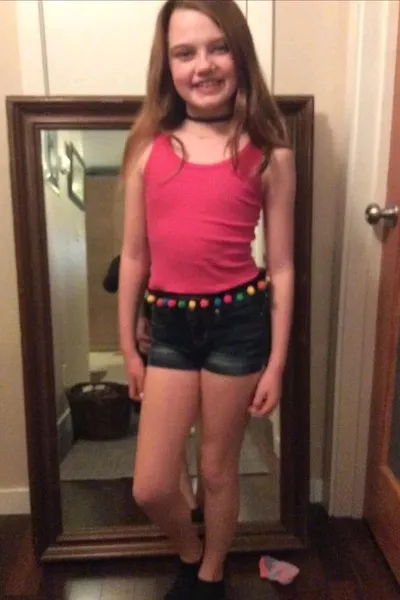 फ़्लिप्ड चैट AI – जूलिया के साथ चैट करें