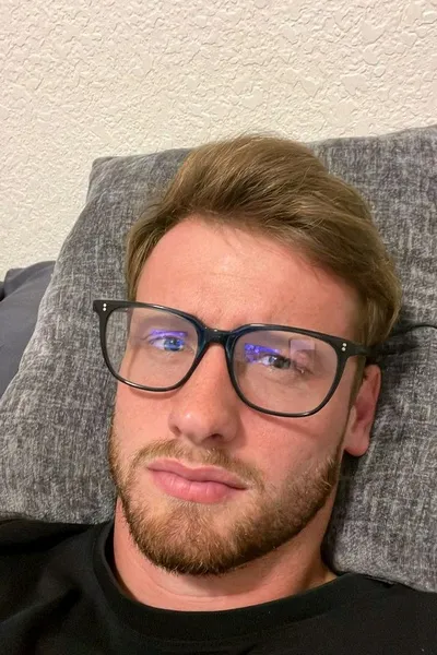 Flipped Chat AI – razgovarajte s Mike