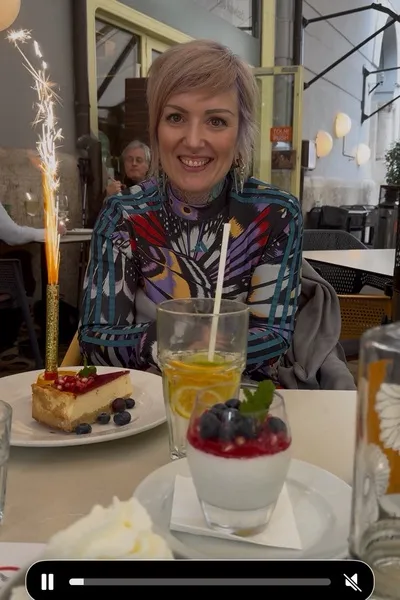 Flipped Chat AI – razgovarajte s Erzsi