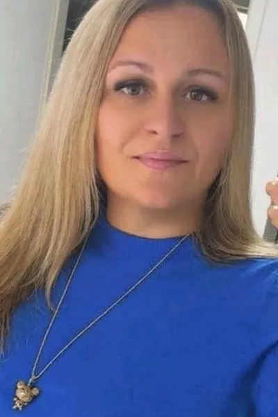 Flipped Chat AI – Chat dengan Amanda