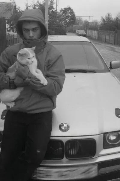 Flipped Chat AI – kalbėkite su Ivanas