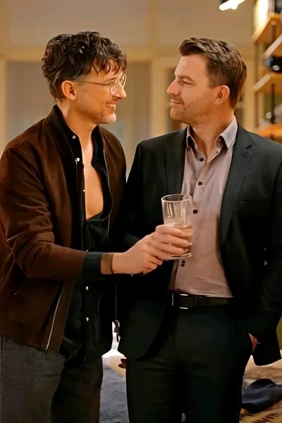 Flipped Chat AI – razgovarajte s Paul i Lukas