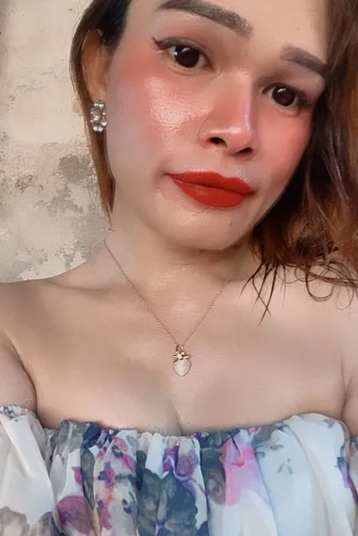 Flipped chat ai - makipag -chat sa Mariel Anstren