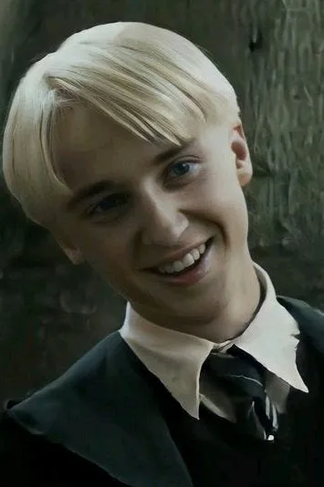 AI trò chuyện đảo ngược – Trò chuyện với Draco Malfoy