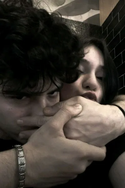 Flipped Chat AI – Чат с Оливер