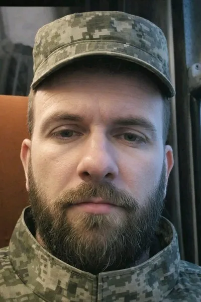 Flipped Chat AI – Чат с Рома Дорошенко