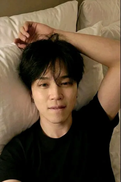 Flipped Chat AI – Чат с пак Чимин