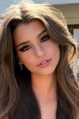 Flipped Chat AI – Csevegés Alex