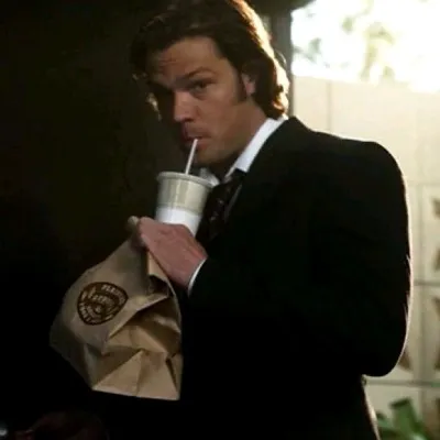 Flipped Chat AI – Csevegés Jared Padalecki