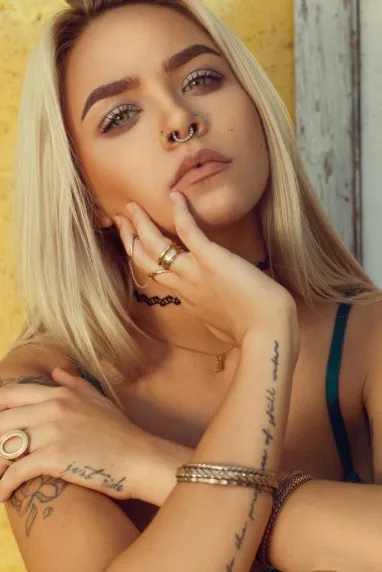 Flipped Chat AI – Csevegés Amanda