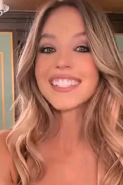 Flipped Chat AI – Sembang dengan Sydney Sweeney