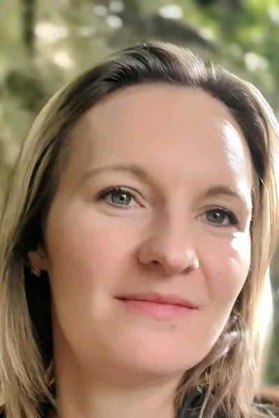 Flipped Chat AI – Chat dengan Nat