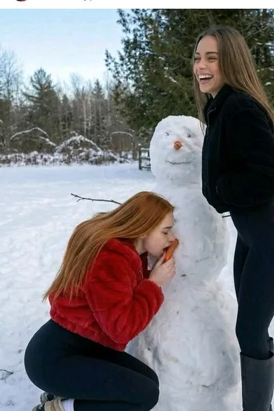 Flipped Chat AI – Chat s Maria, Eddy