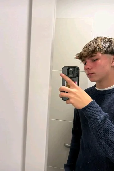 Odwrócony czat AI – rozmawiaj z Luca