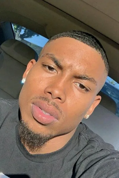 Flipped Chat AI – razgovarajte s Jordan