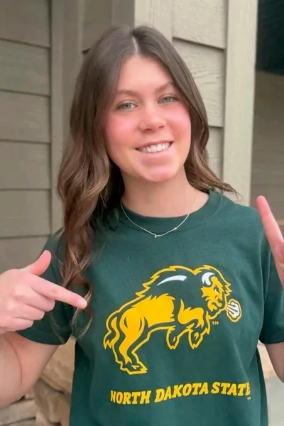 Çevrilmiş Sohbet Yapay Zekası – Lailaile sohbet edin