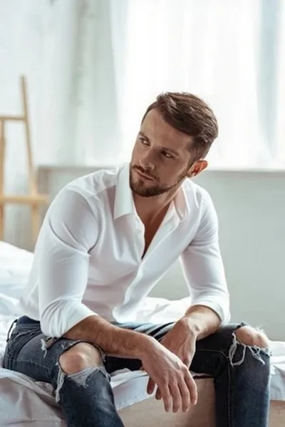 Flipped Chat AI – Discuter avec Adrien Volcaire