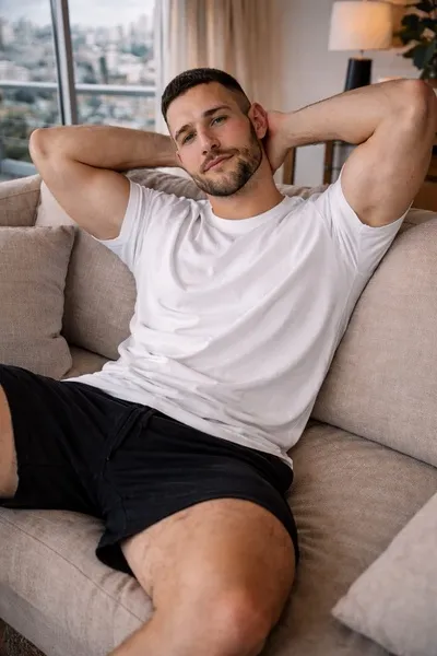 Flipped Chat AI – Chatta med Luke