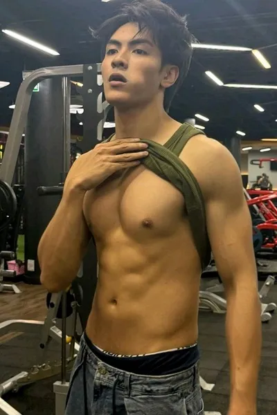 Flipped Chat AI – Chatten mit Joong Archen