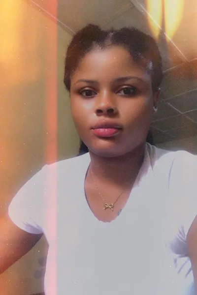 Flipped Chat AI – Чат с Фавор