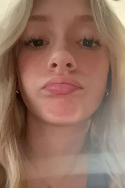 Flipped Chat AI – 與 薩凡納 聊天