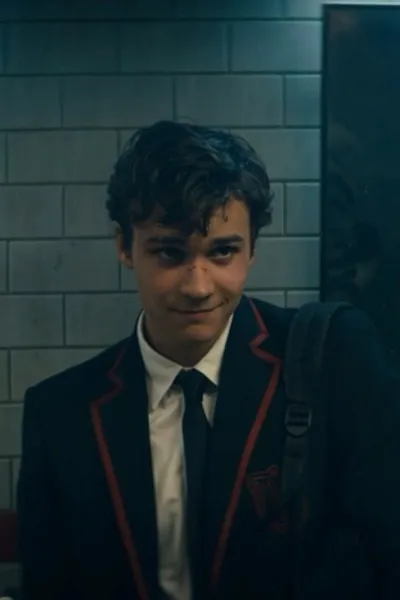 Çevrilmiş Sohbet Yapay Zekası – Marcus Lopezile sohbet edin