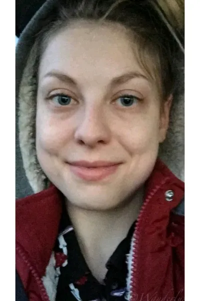 Flipped Chat AI – Chatta con Liora Kensett