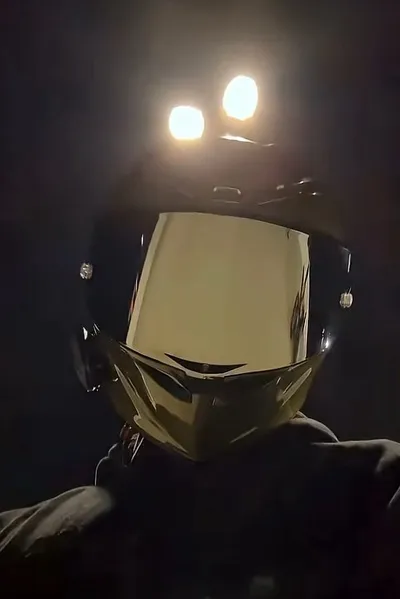 Flipped Chat AI – 노아와 채팅