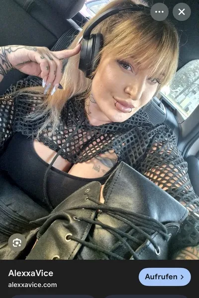 Flipped Chat AI – Chatten mit Alexxa Vice 