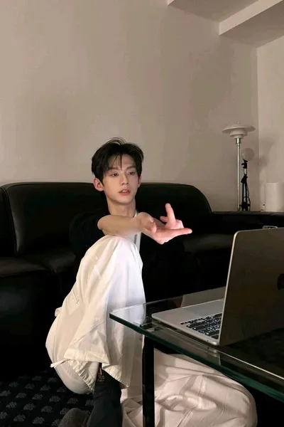 Flipped Chat AI – Chat s Alex