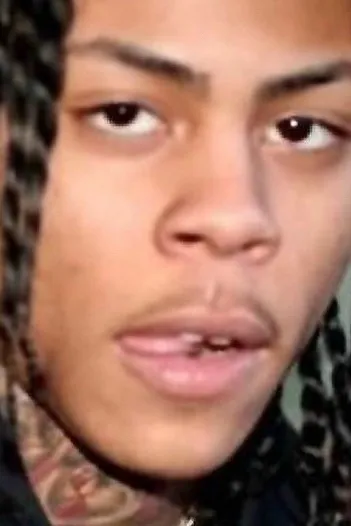 Flipped Chat AI – Chat dengan pacarmu kay flock