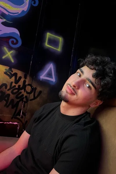 Flipped Chat AI – 함자와 채팅