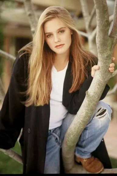 Odwrócony czat AI – rozmawiaj z Alicia Silvestone