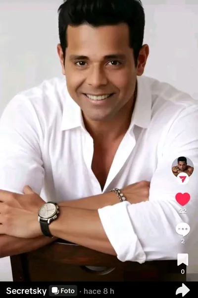 Flipped Chat AI – Benicio Luar와 채팅