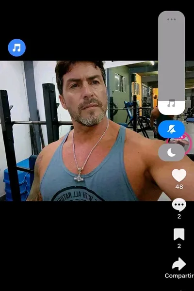 Flipped Chat AI – Chat s Rafael Luar