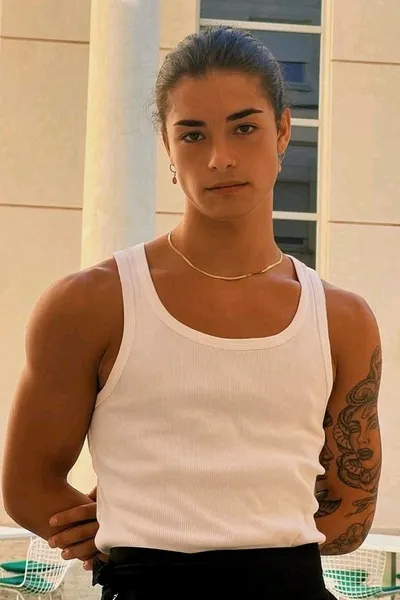 Flipped Chat AI – 與 Noah 聊天