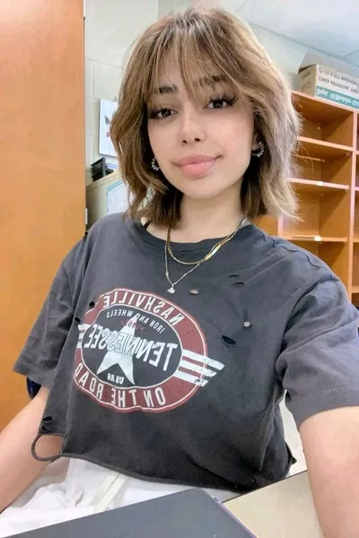 Flipped Chat AI – Чат с Luvedbyhannah